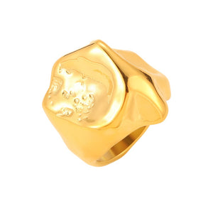 Anillo Martillado de acero inoxidable dorado 