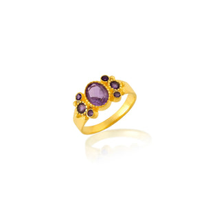 Anillo de bronce con baño de Oro de 18K y piedras minerales en forma de flor Amatista