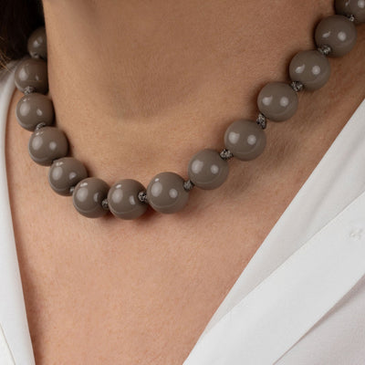 Nia Letter Necklace
