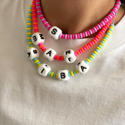 Collar de colores