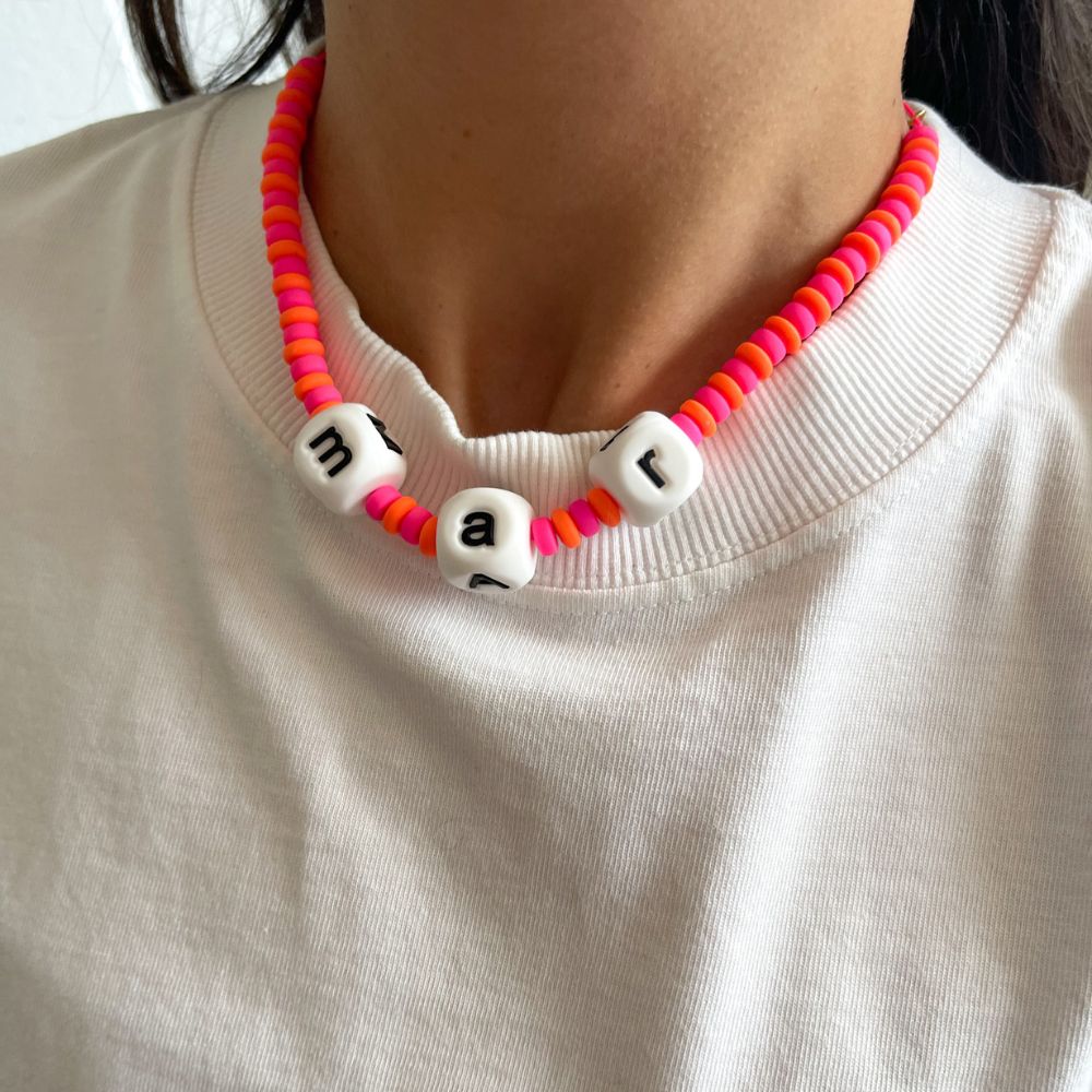 Collar de colores personalizable