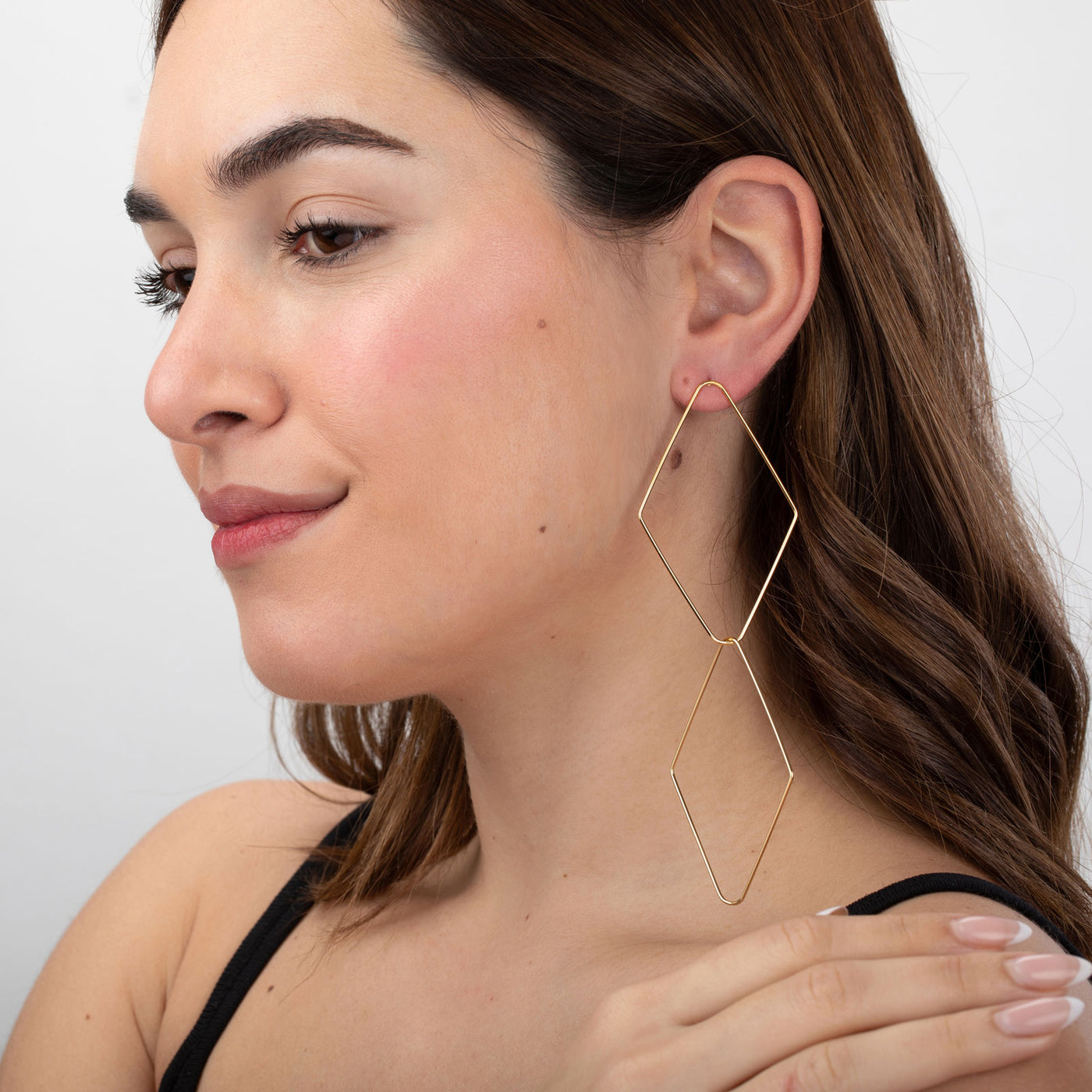 Pendientes largos en forma de rombos finos de acero inoxidable dorado modelo