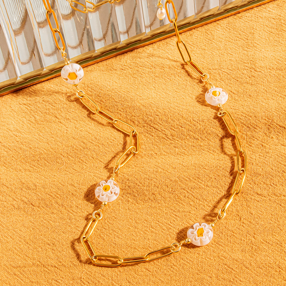 Daisy Chain Necklace