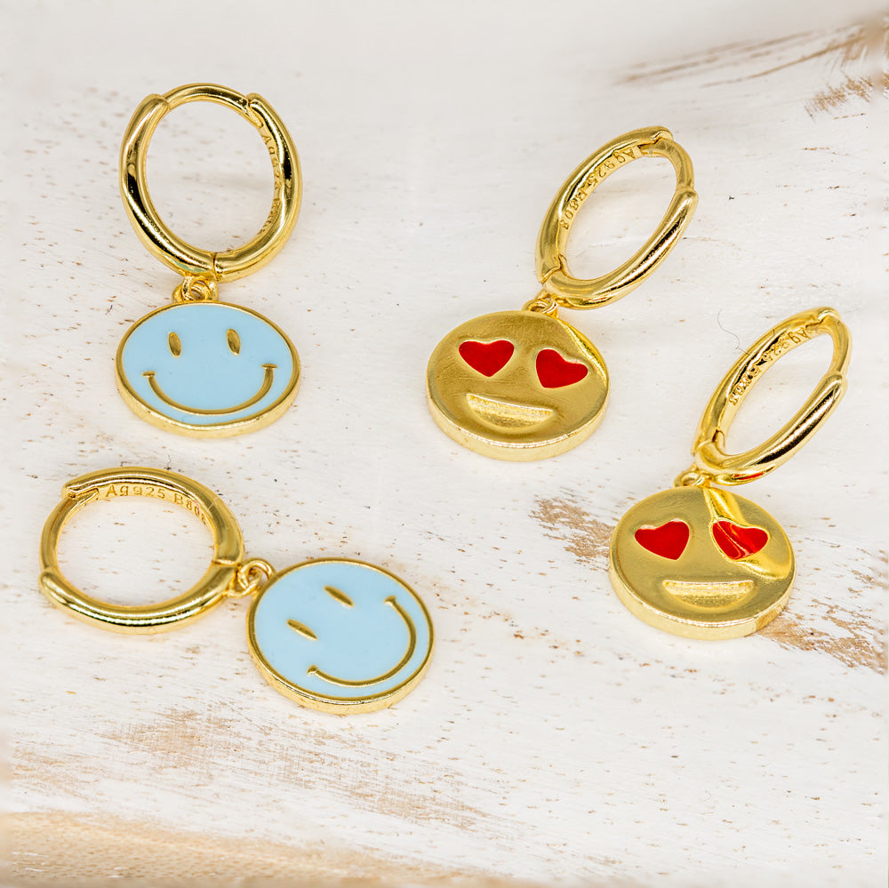 Smile Love Earrings (1 Unit)