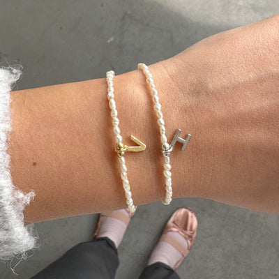 Pearl Letter S Bracelet